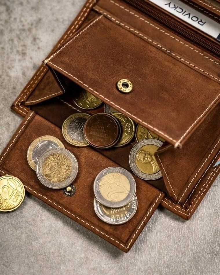 Portfel, brązowy, skórzany, RFID, Always Wild