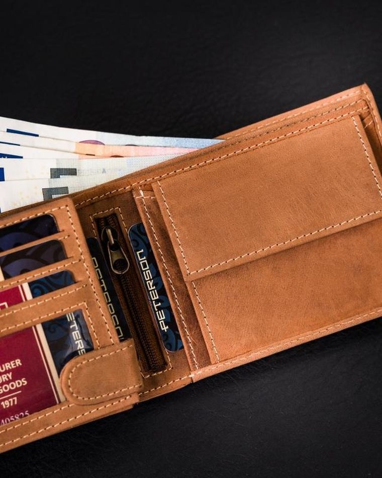 Portfel, brązowy, skórzany, RFID, Peterson