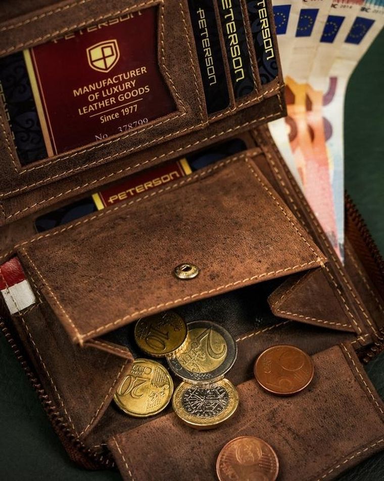 Portfel, brązowy, skórzany, RFID, Peterson