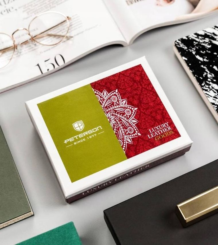 Portfel, czarny, skórzany, Peterson