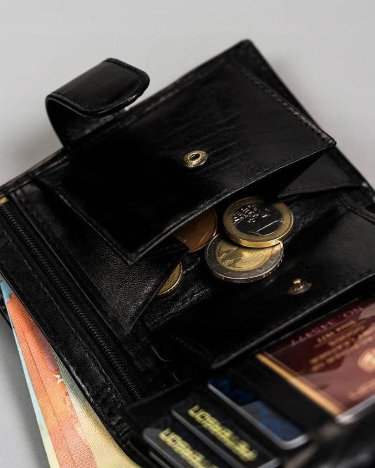 Portfel, czarny, skórzany, Peterson