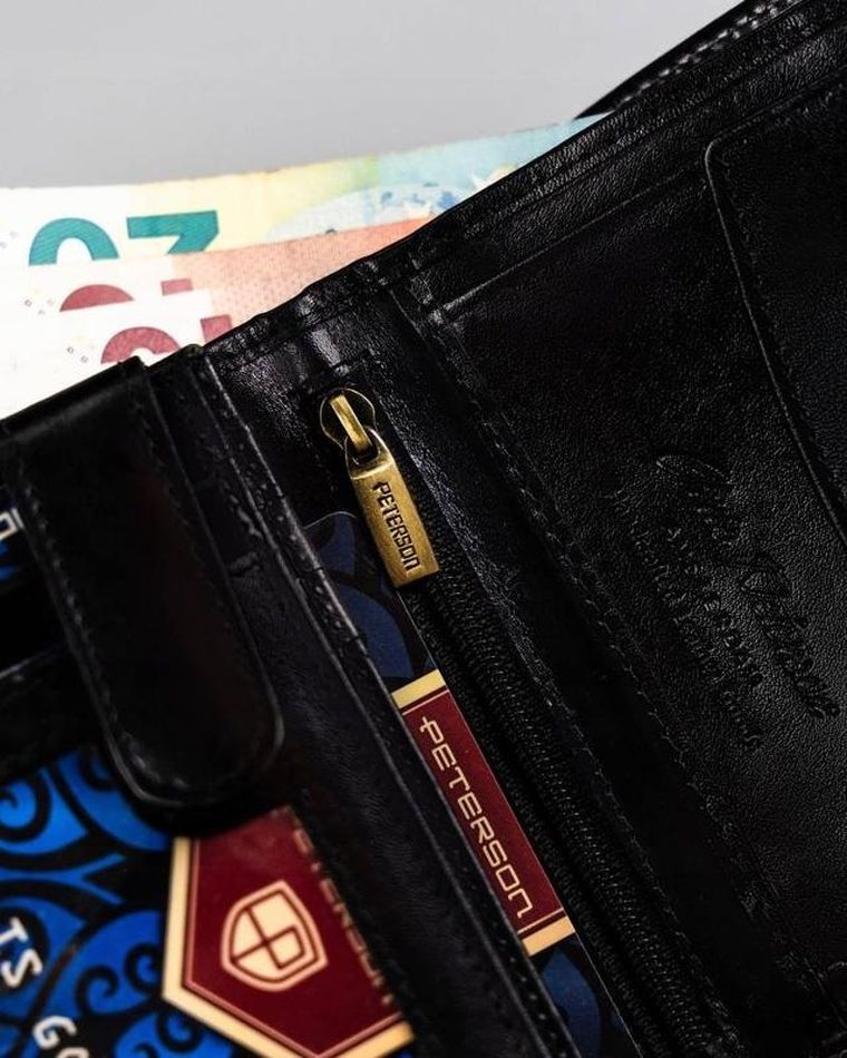 Portfel, czarny, skórzany, Peterson
