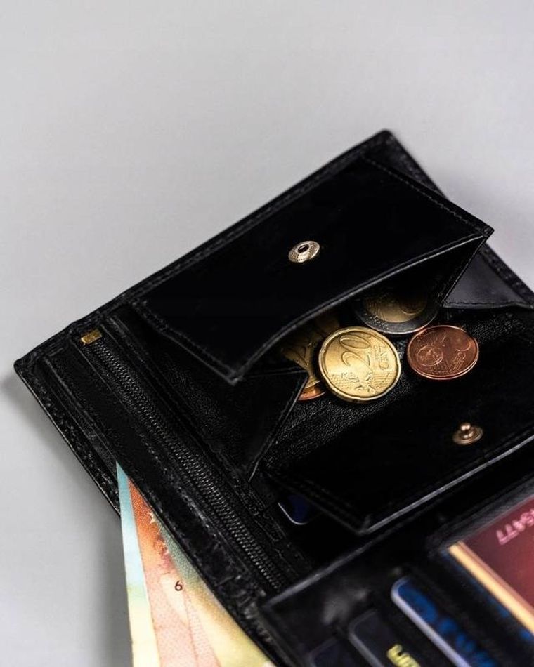 Portfel, czarny, skórzany, Peterson