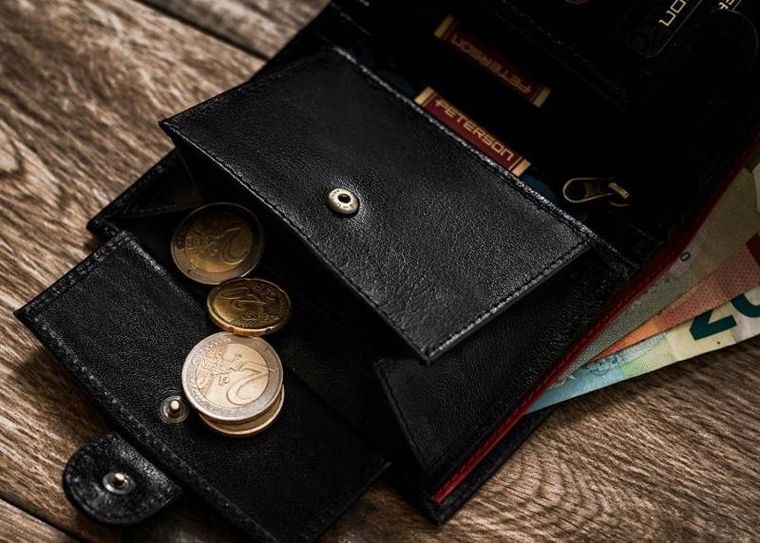 Portfel, czarny, skórzany, Peterson