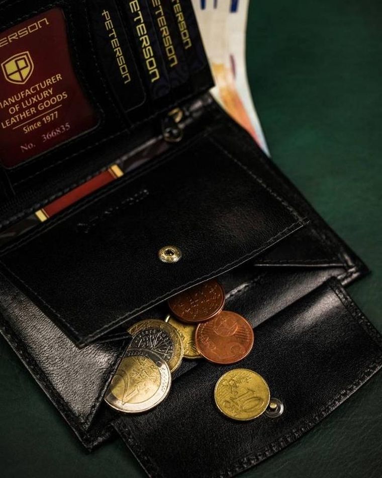 Portfel, czarny, skórzany, Peterson