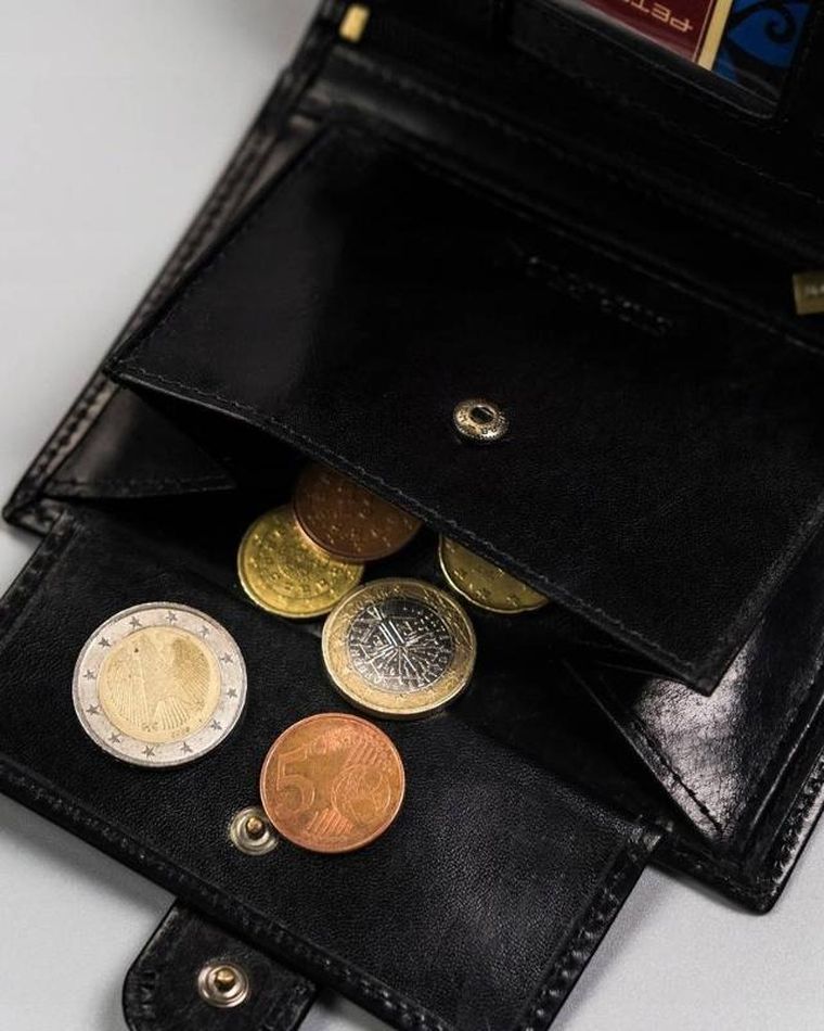 Portfel, czarny, skórzany, Peterson