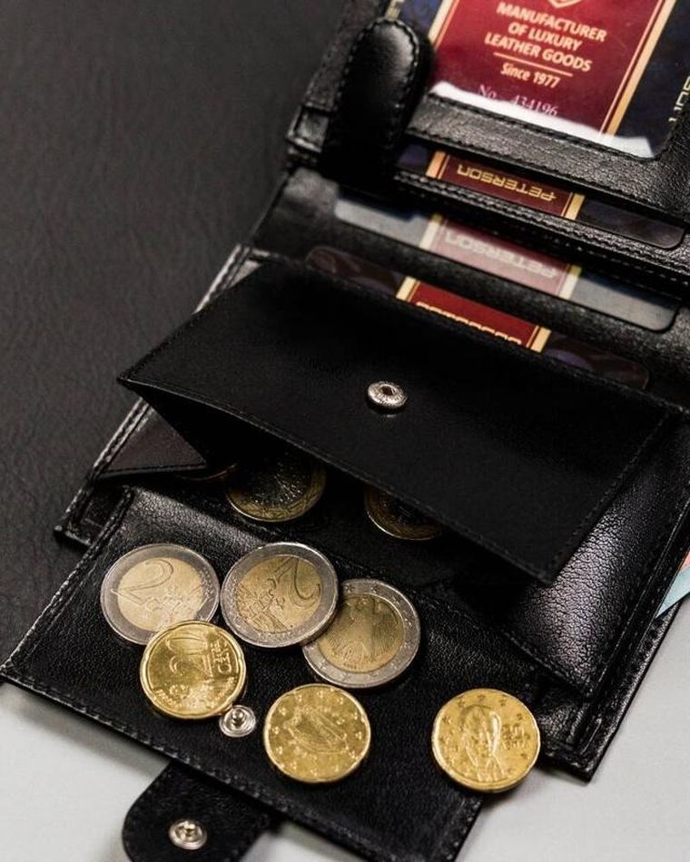 Portfel, czarny, skórzany, Peterson