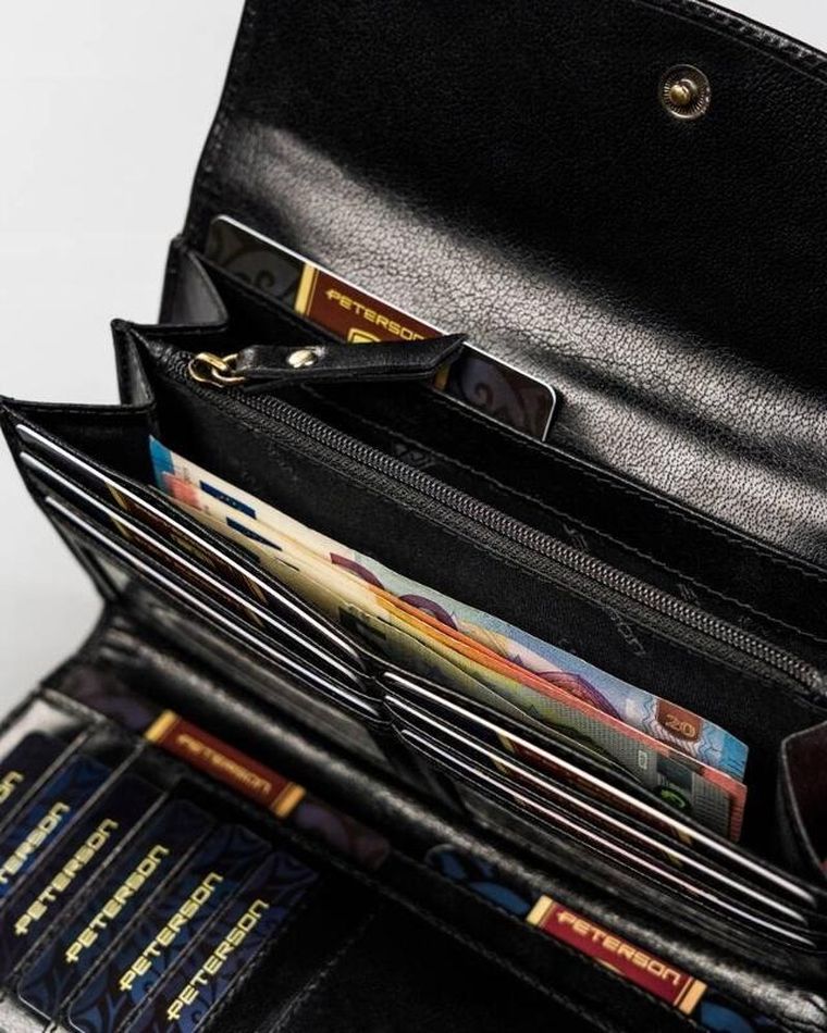 Portfel, czarny, skórzany, RFID, Peterson