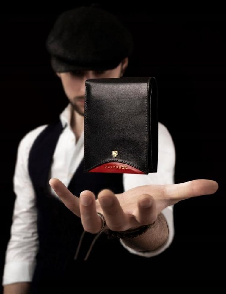 Portfel, czarny, skórzany, RFID, Peterson