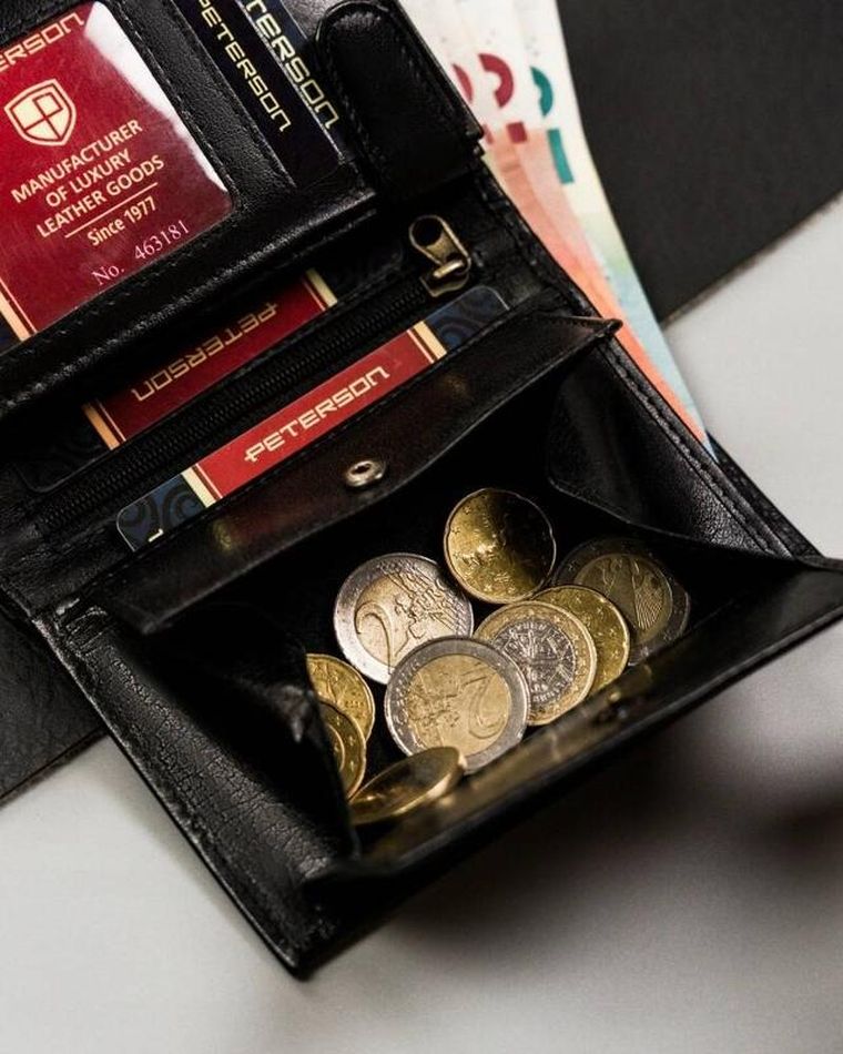 Portfel, czarny, skórzany, RFID, Peterson