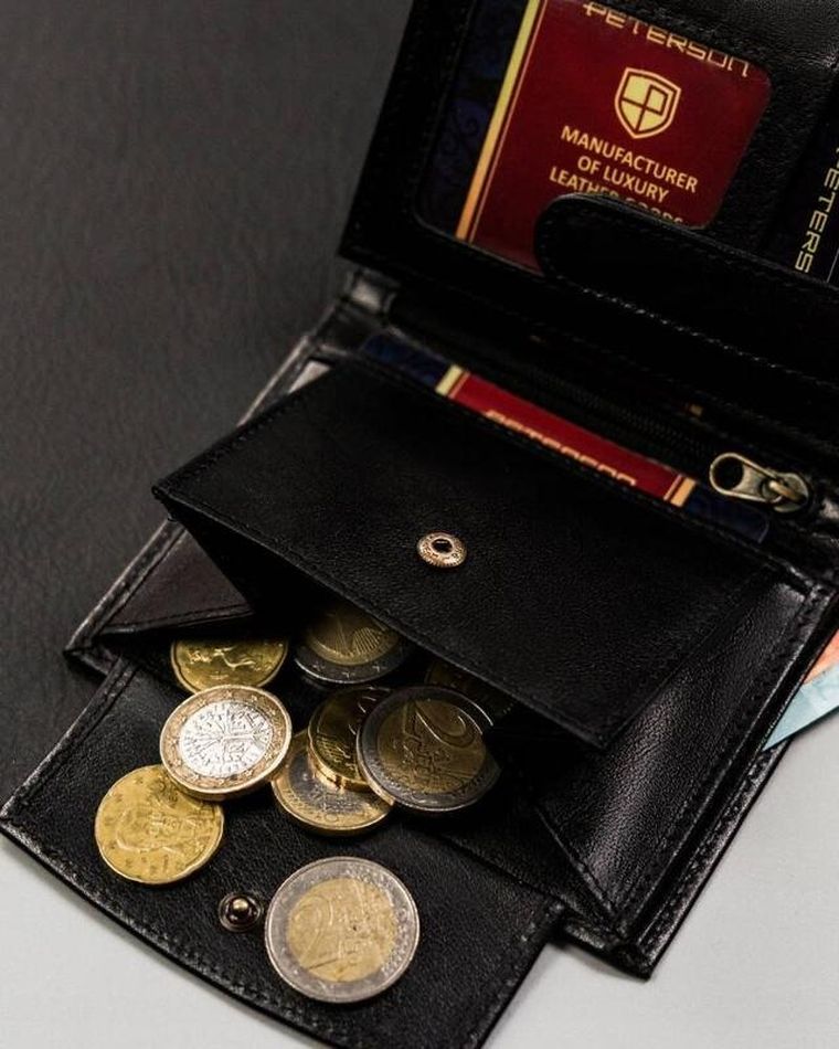 Portfel, czarny, skórzany, RFID, Peterson