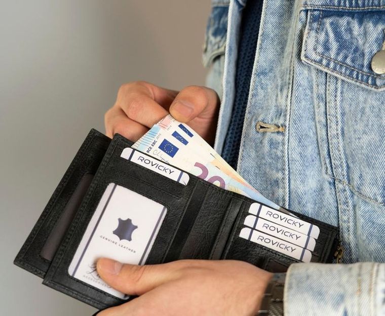 Portfel, czarny, skórzany, RFID, Rovicky