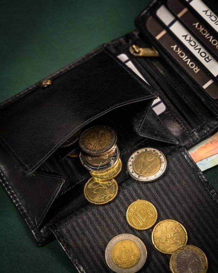 Portfel, czarny, skórzany, RFID, Rovicky