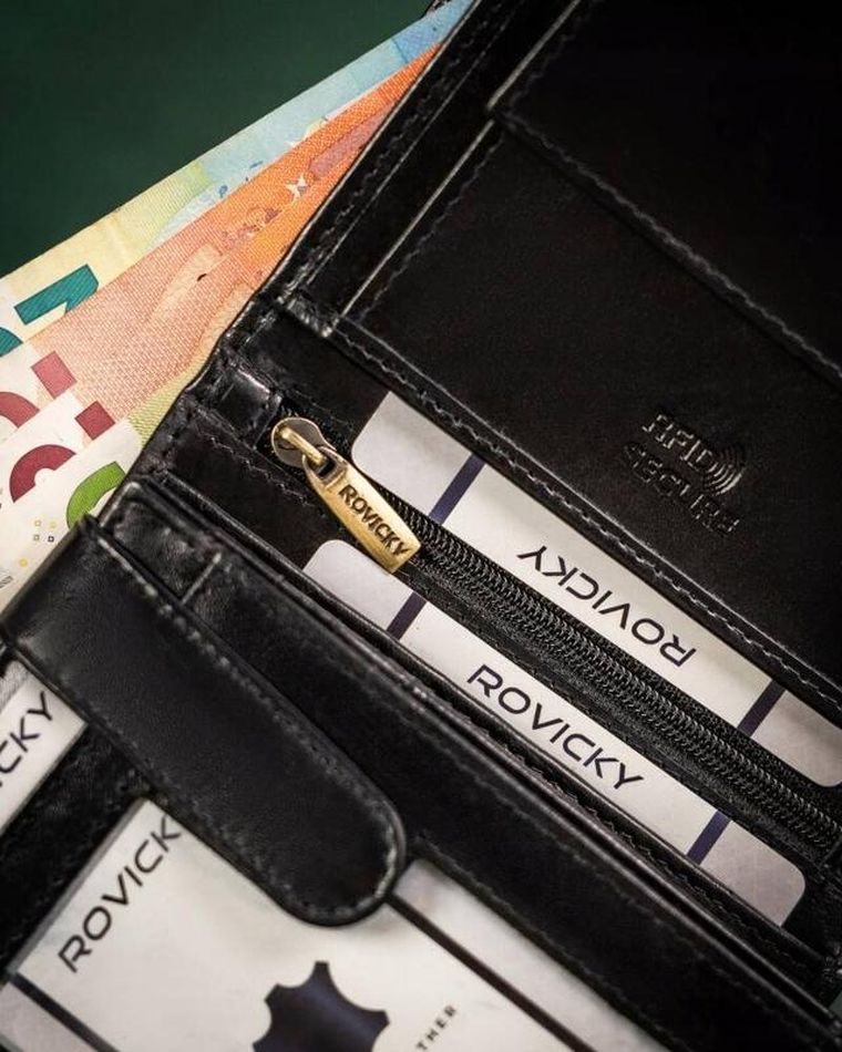 Portfel, czarny, skórzany, RFID, Rovicky