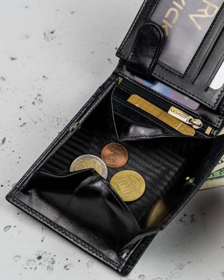 Portfel, czarny, skórzany, RFID, Rovicky