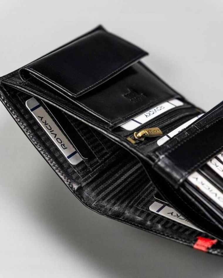 Portfel, czarny, skórzany, RFID, Rovicky