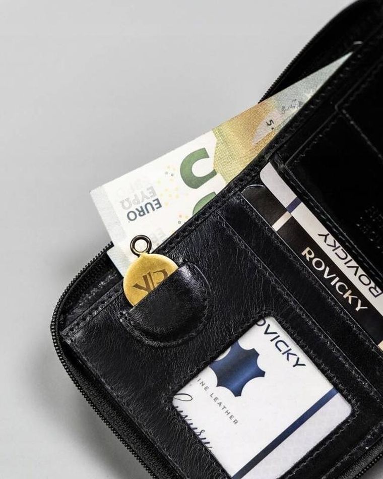 Portfel, czarny, skórzany, RFID, Rovicky