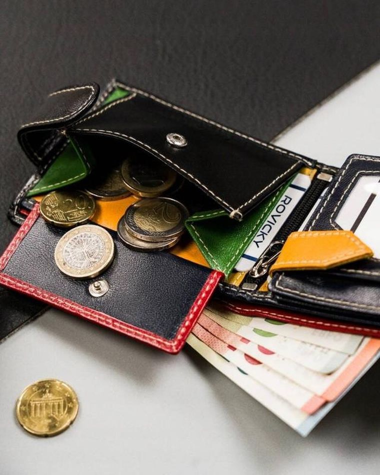 Portfel, czarny, skórzany, RFID, Rovicky