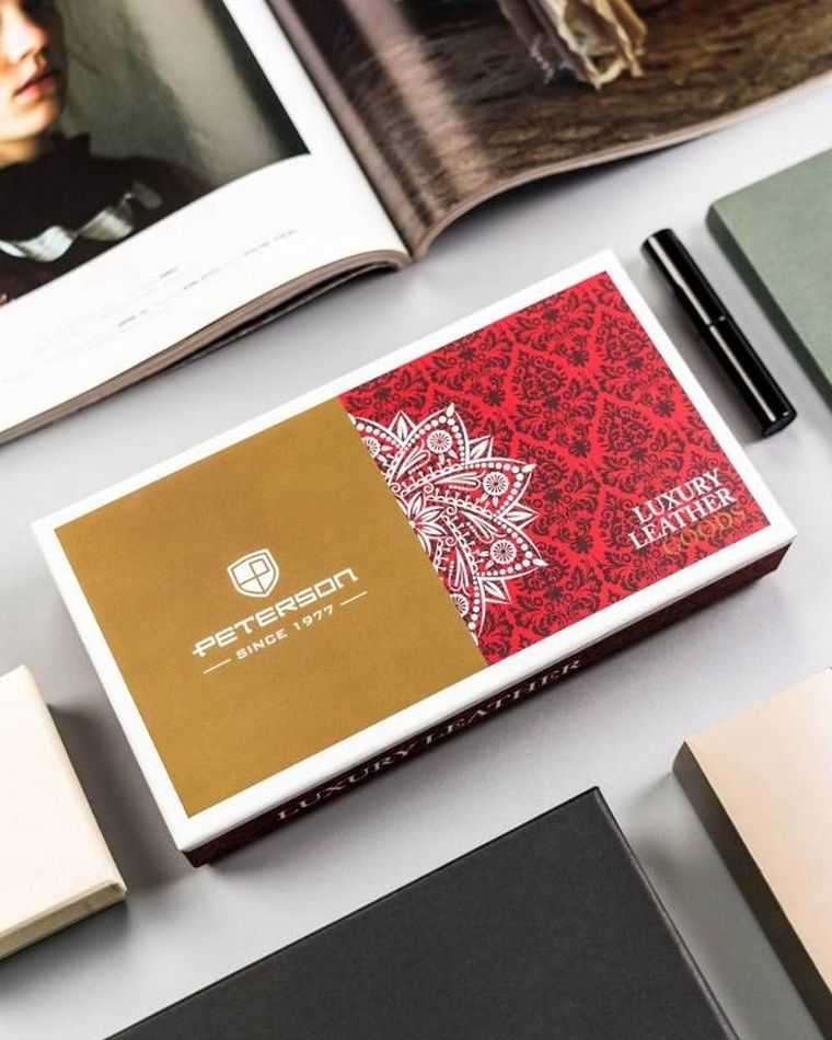 Portfel, czerwony, skórzany, Peterson