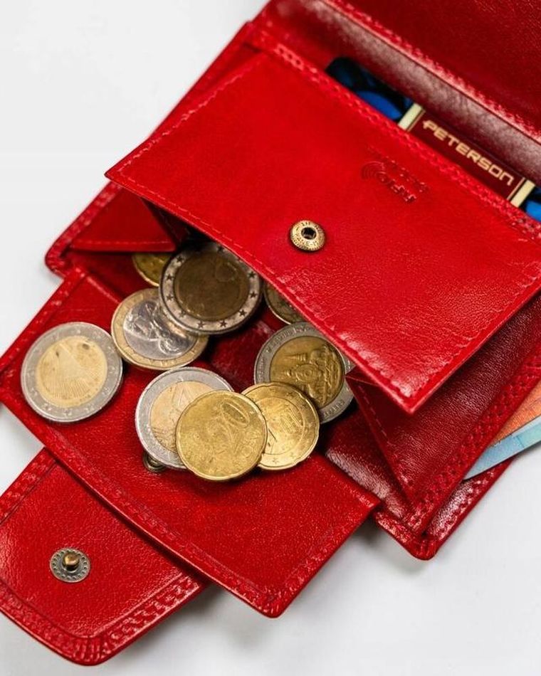 Portfel, czerwony, skórzany, RFID, Peterson