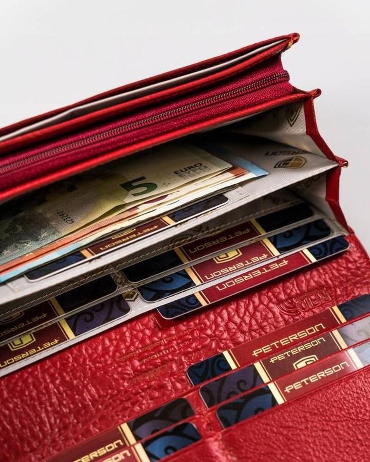 Portfel, czerwony, skórzany, RFID, Peterson