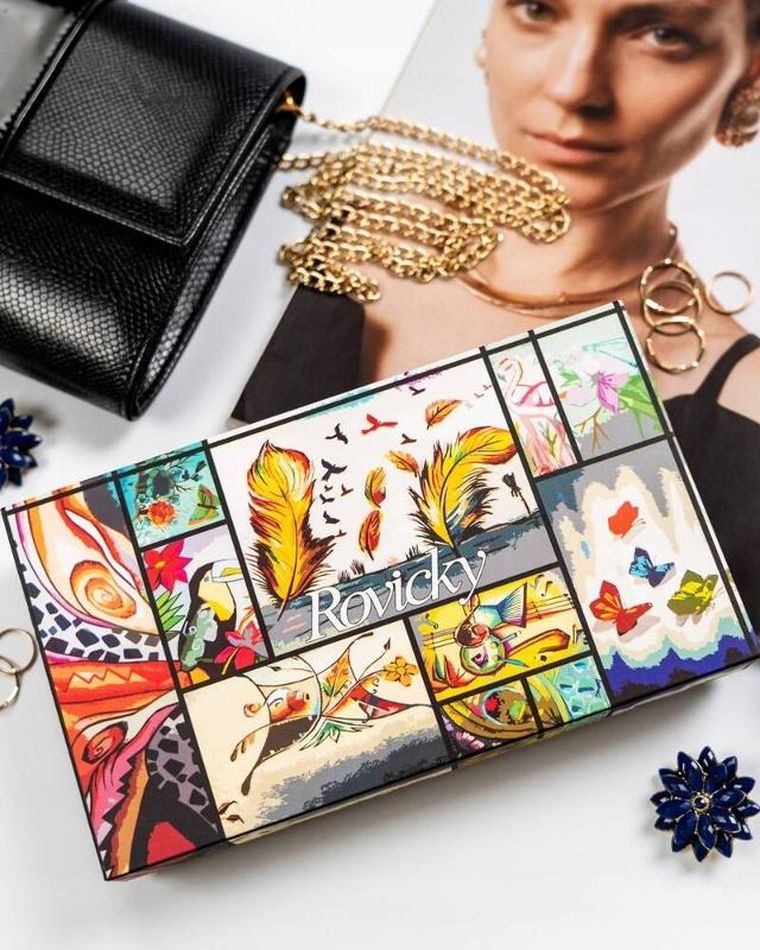 Portfel, czerwony, skórzany, RFID, Rovicky