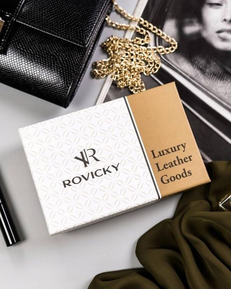 Portfel, czerwony, skórzany, Rovicky