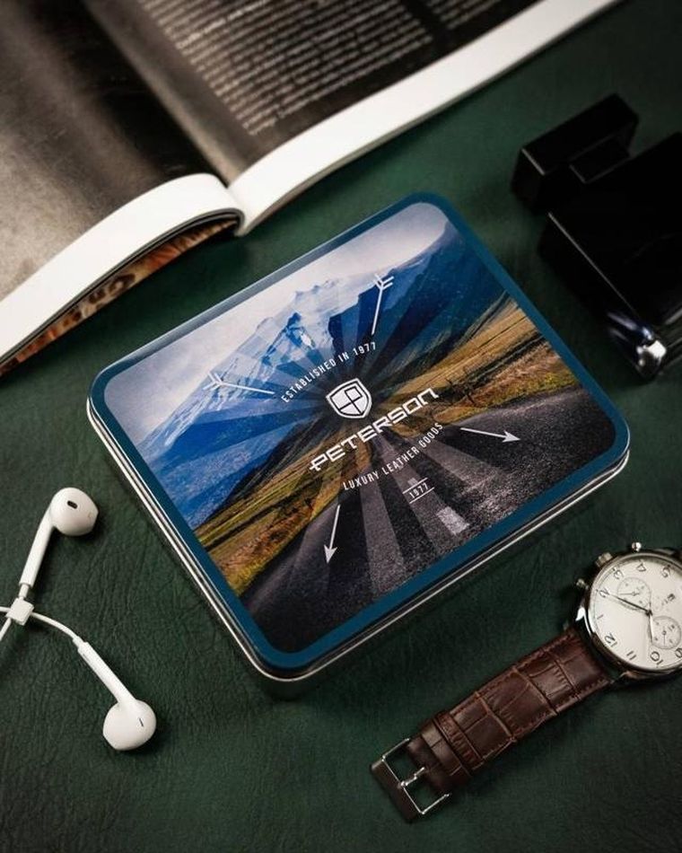 Portfel z łańcuszkiem, czarny, skórzany, Peterson