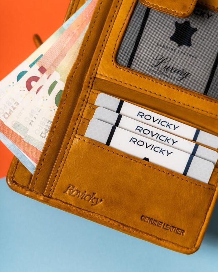 Portfel, żółty, skórzany, Rovicky