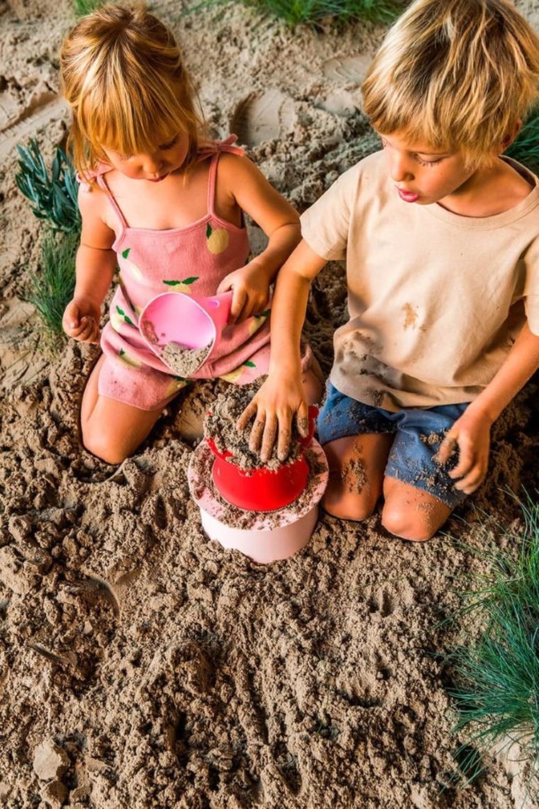 Quut, Alto, zestaw 3 foremek do piasku, wieża, Cherry + Banana Pink