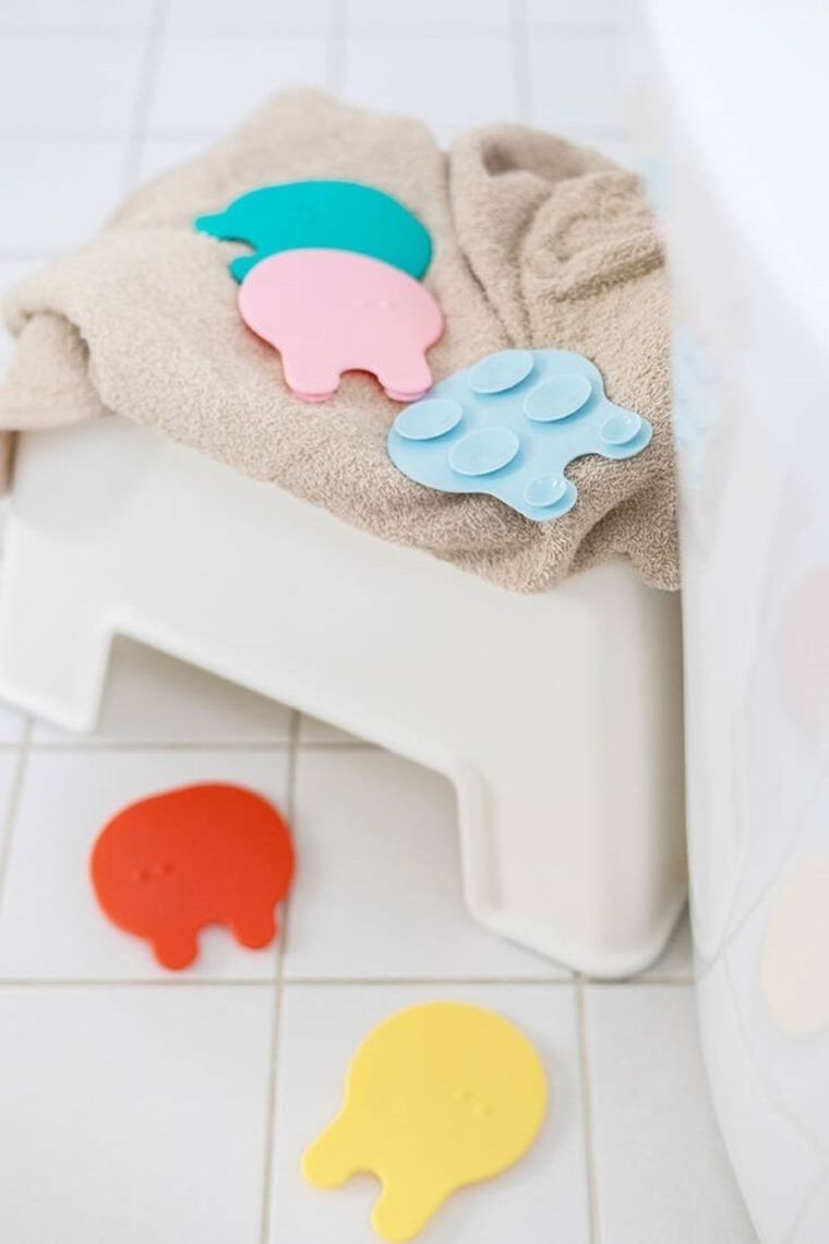 Quut, Grippi, Jellyfish, antypoślizgowe przyssawki meduzy do wanny, 16 szt.