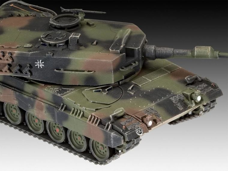 Revell, SLT 50-3 Elefant + Leopard 2A4, model do sklejania, 2 szt.