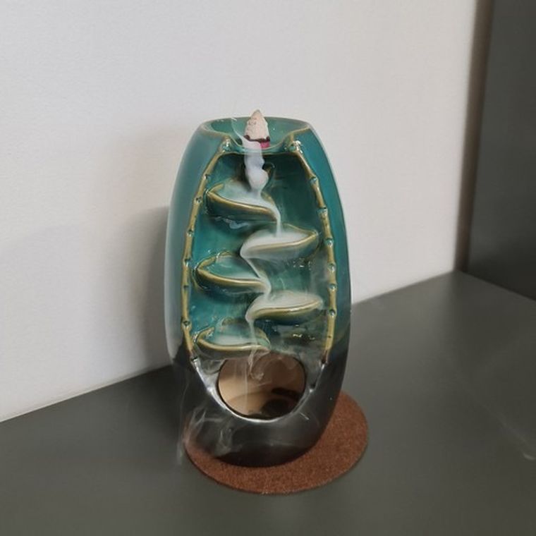 Ruhhy, kominek zapachowy, wodospad