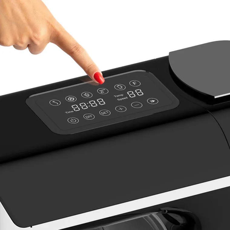 Ruhhy, robot kuchenny z podgrzewaną misą i wagą