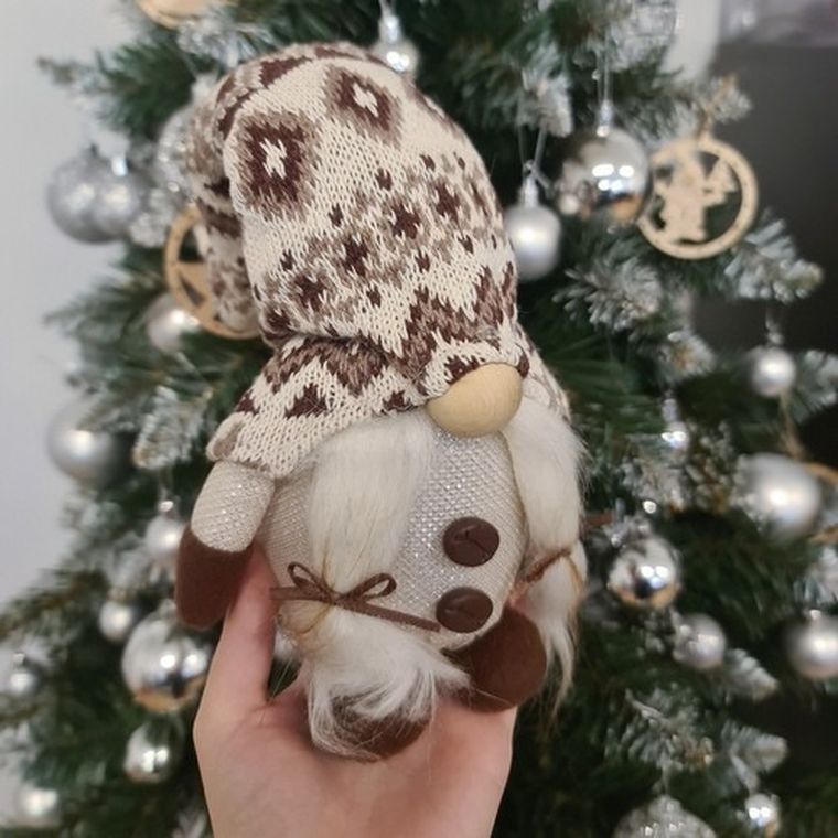 Ruhhy, skrzat stojący, świecący LED, szary