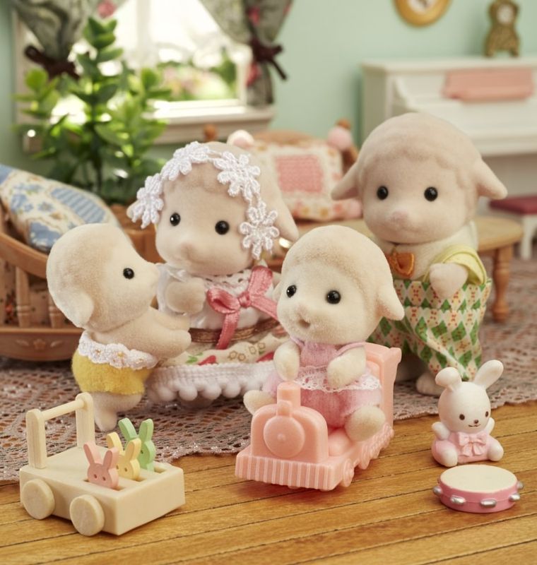 Sylvanian Families, rodzina owieczek, zestaw figurek, 5619