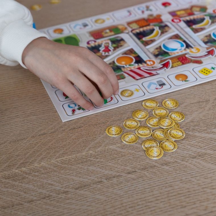 Trefl, Rodzina Treflików, Na ryneczku, gra familijna