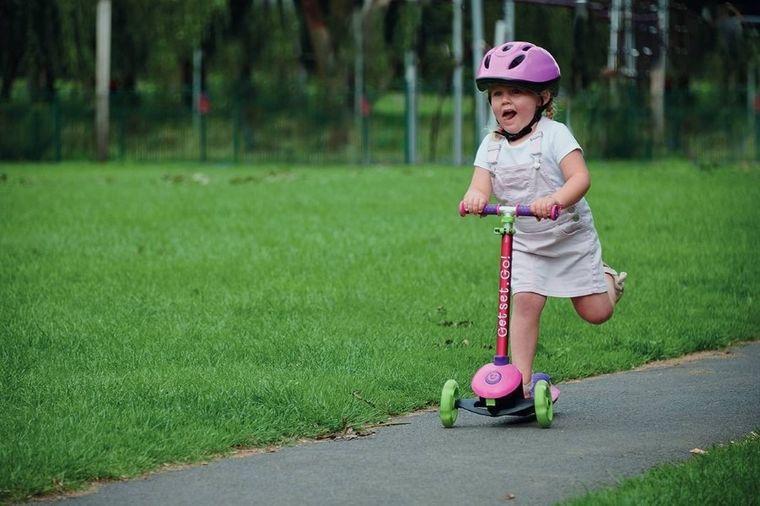 Trunki, składana hulajnoga, różowa, mała