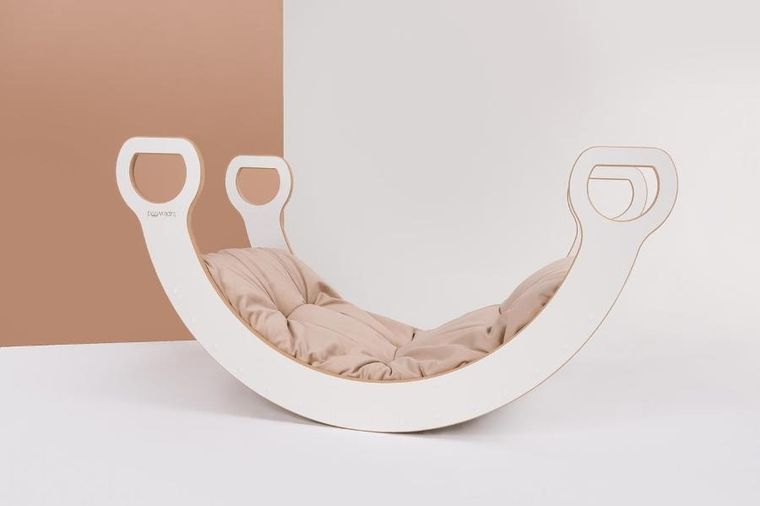 tupti.wood, poduszka do bujaka montessori, materac do dużego bujaka, beżowy