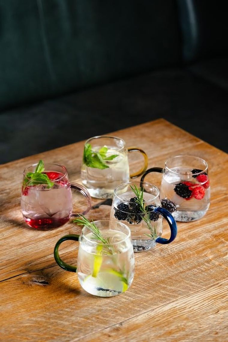 Vialli Design, Bolla, szklanki z uchem, szare, 400 ml, 2 szt.