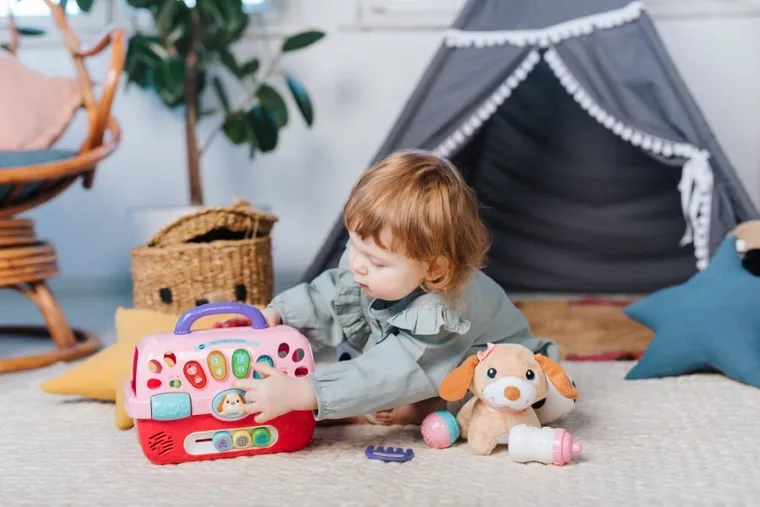 Vtech, Kuferek Transporterek, zabawka interaktywna