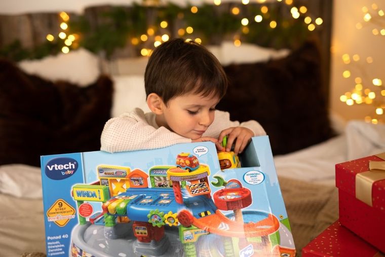 Vtech, Tut Tut Autka, Garaż, zestaw z pojazdem