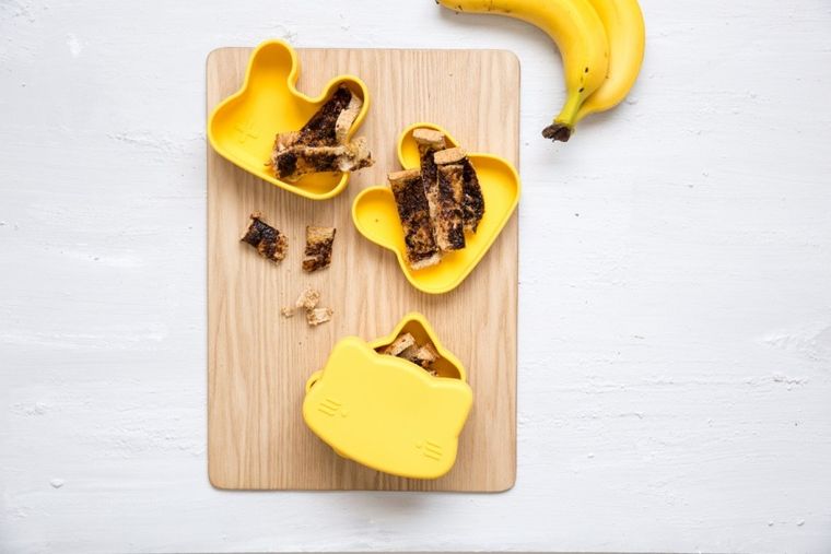 We Might Be Tiny, Króliczek, zamykany silikonowy pojemnik, seledynowy