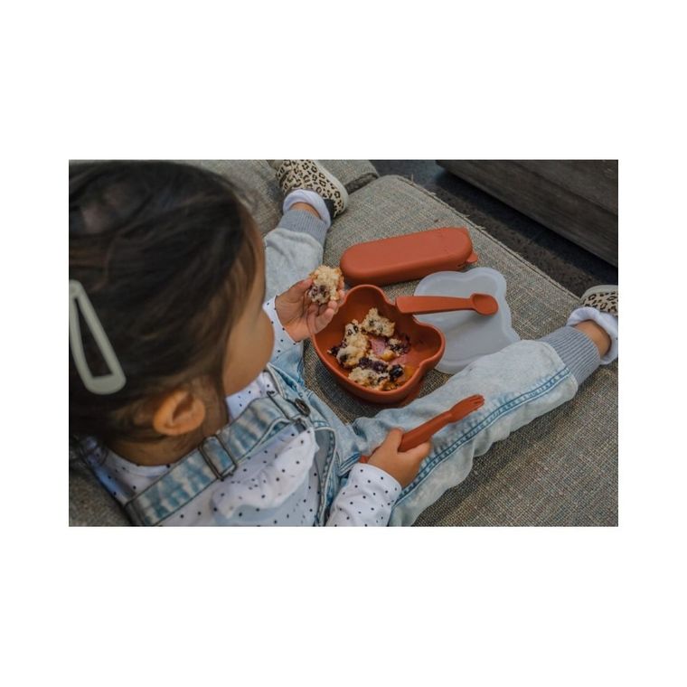 We Might Be Tiny, Miś, silikonowa miseczka z przyssawką i pokrywką, rust