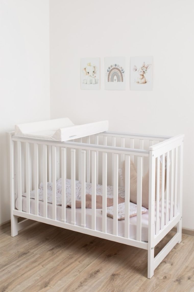 Yoonco, IWI, łóżeczko drewniane z barierką, białe