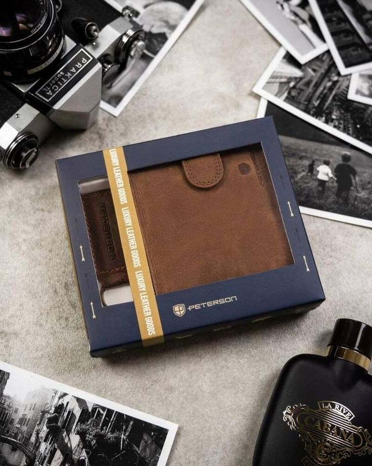 Zestaw prezentowy: Portfel, Brelok, brązowy, skórzany, RFID, Peterson