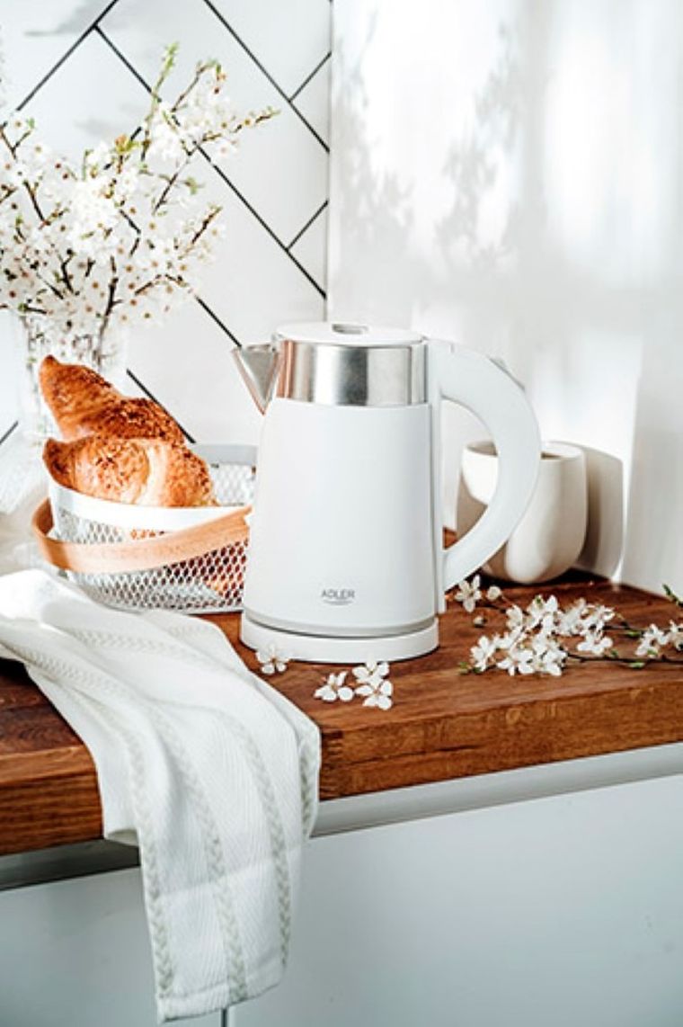 Adler, czajnik elektryczny, biały, 0,6l, AD 1372