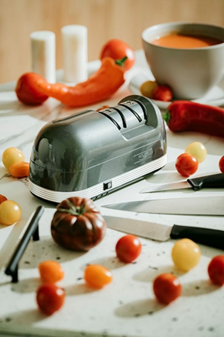 Adler, elektryczna ostrzałka do noży