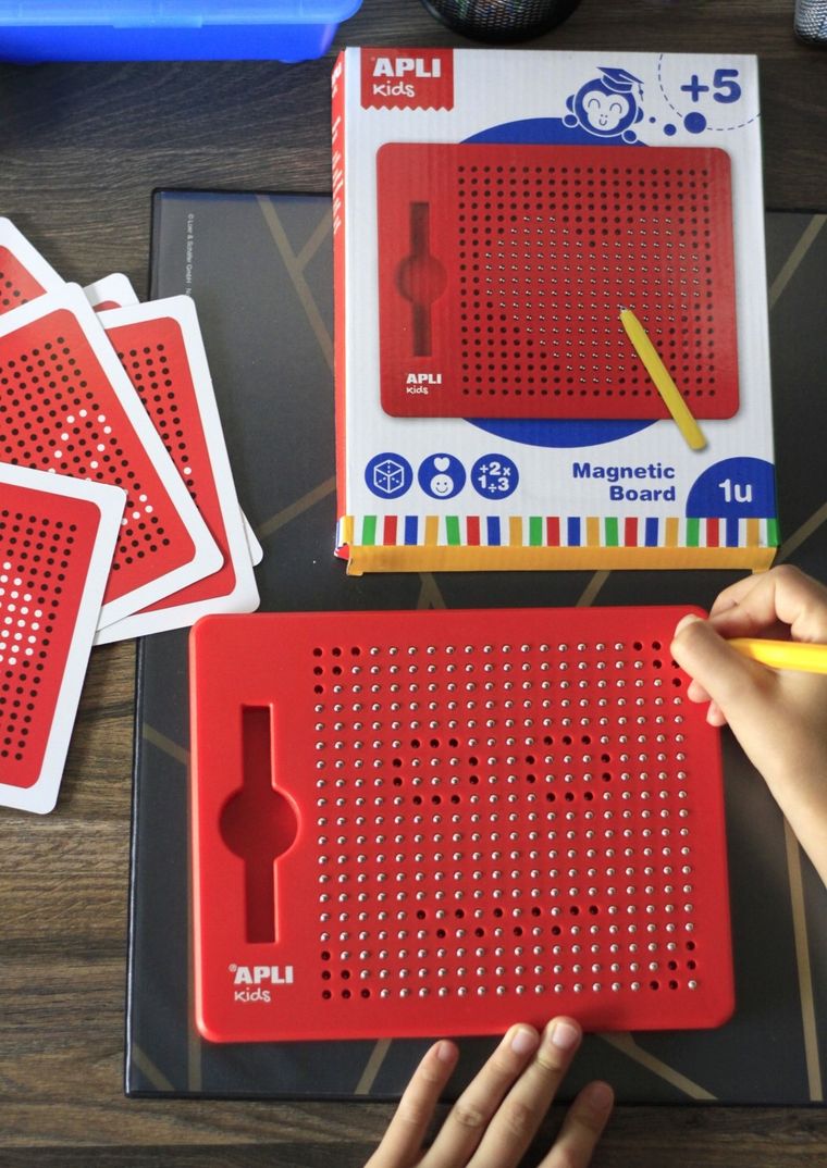 Apli Kids, magnetyczna tablica