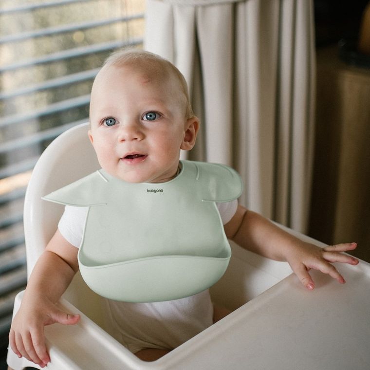 BabyOno, silikonowy śliniak z regulowanym zapięciem, miętowy